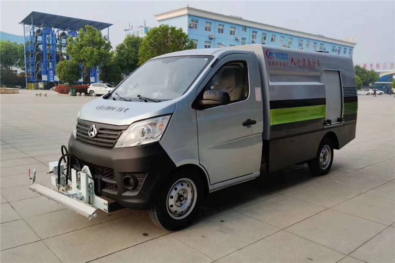 中威长安2方路面清洗车